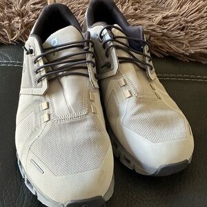 Women’s oncloud 5 waterproof